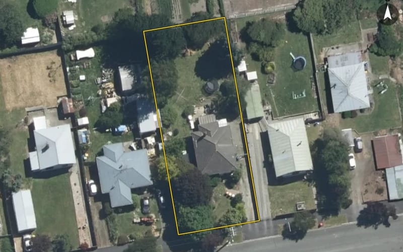 85 Luxmoore Road