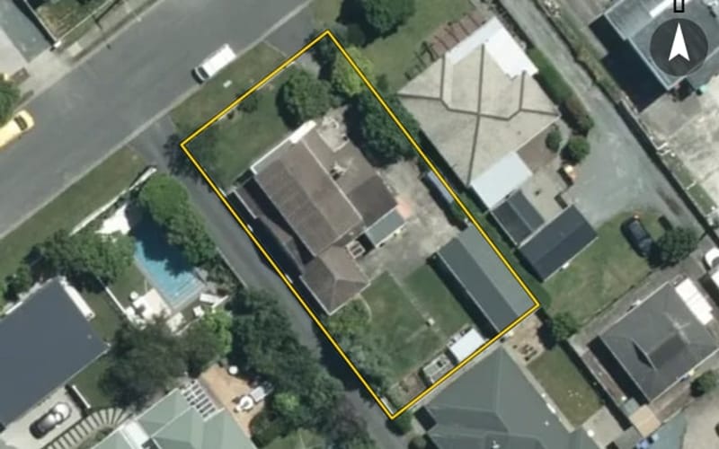 15 Willow Avenue