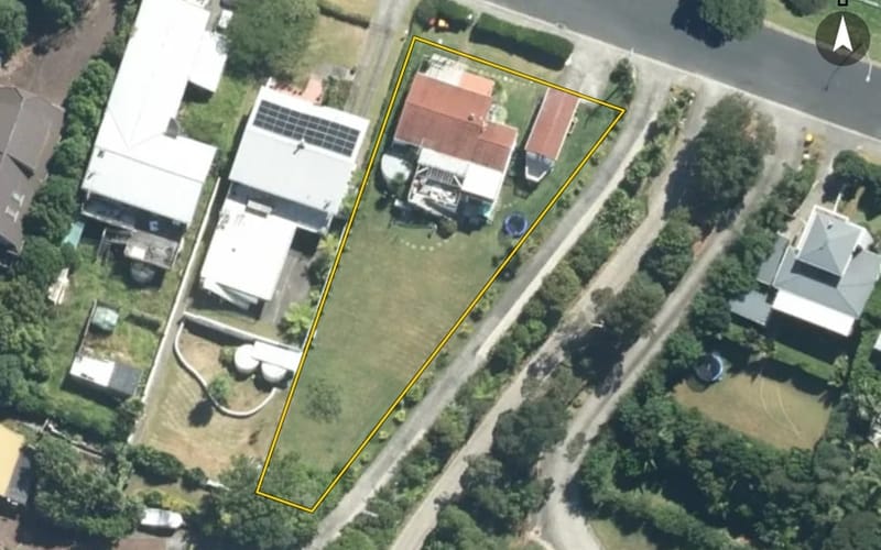 51 Roberts Road