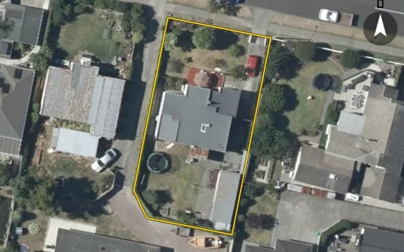 6 Dolbel Street