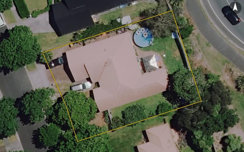 36 Bouverie Crescent