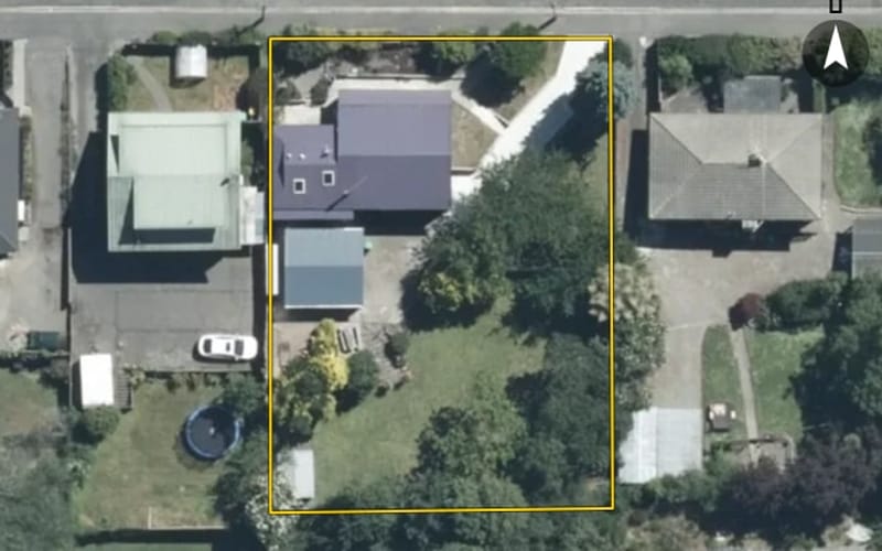 8 Guthrie Street
