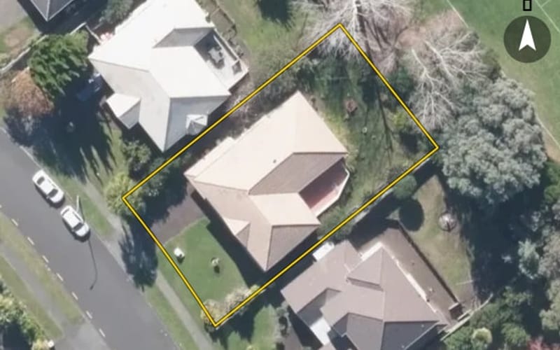 25 Rochester Crescent