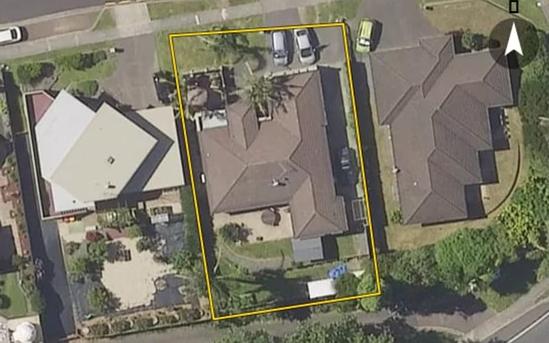 5 La Colina Place