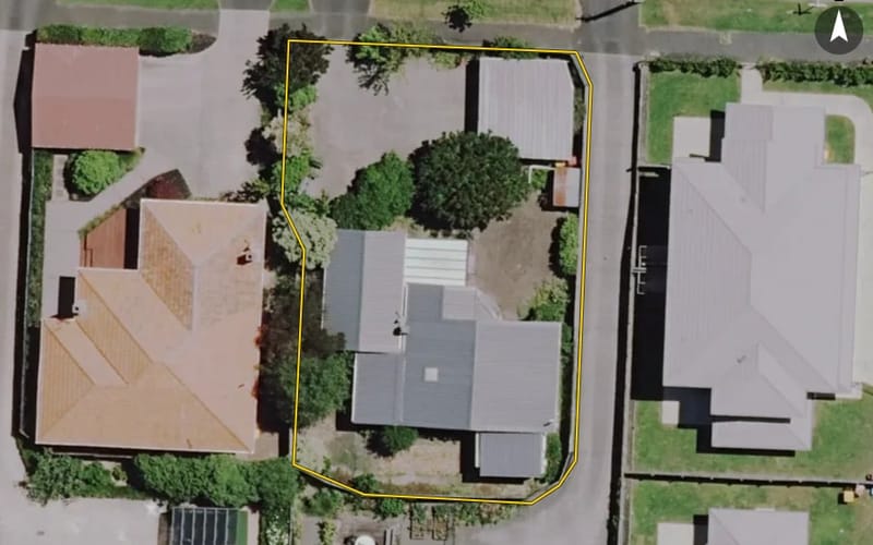 22 Pearsons Avenue