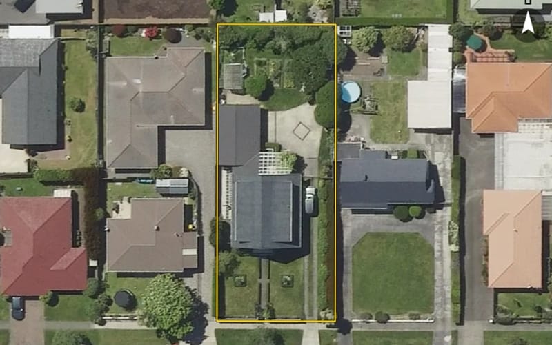 15 Robertson Street