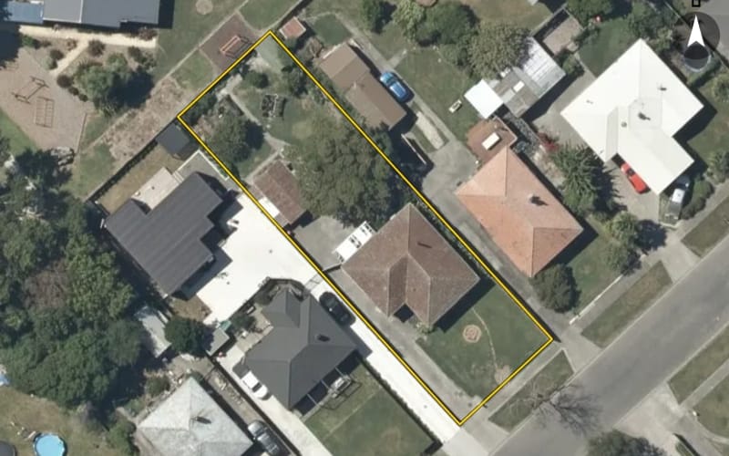7 Barton Avenue