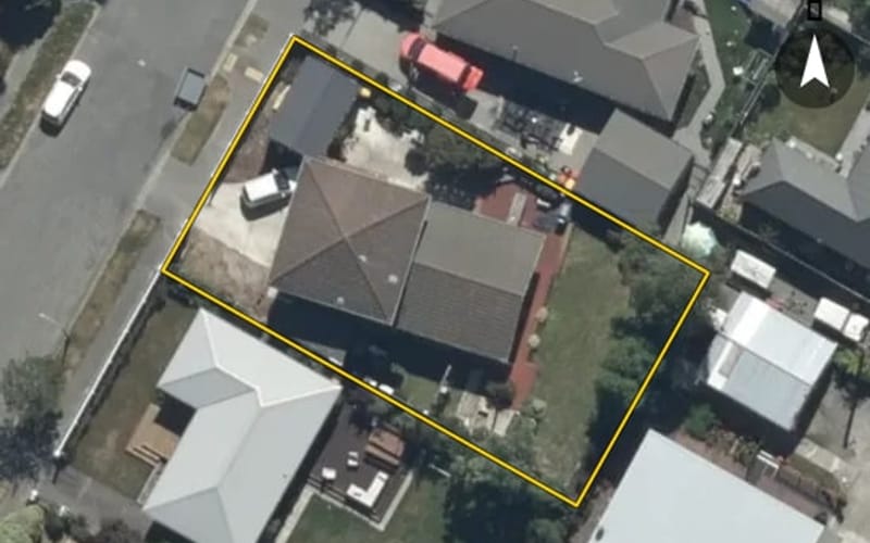 28 Sapphire Street