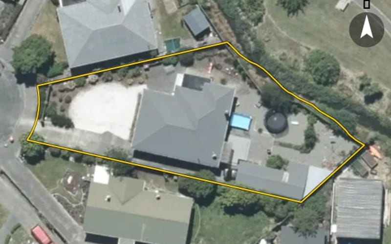 6 McNicol Crescent