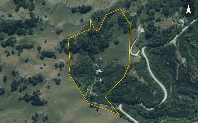 1105 Waipuna Road