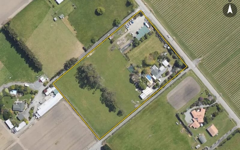 49 Edens Road