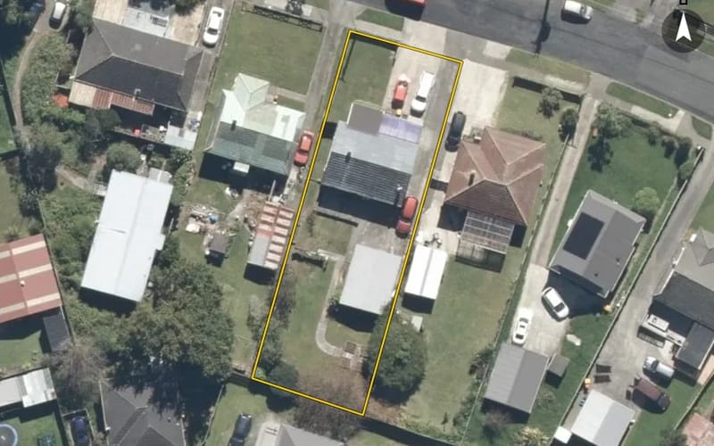 8 Cleland Crescent