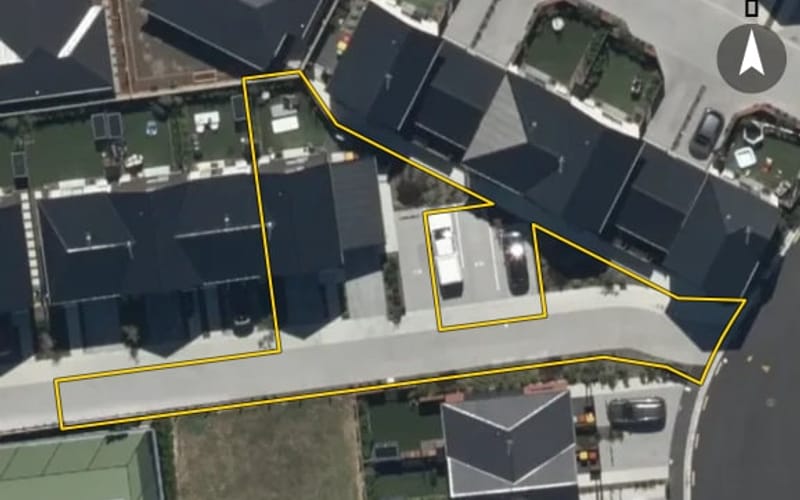 1/8 Matata Place