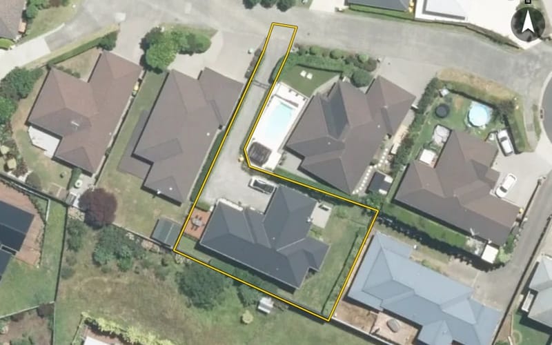 18 Tokerau Crescent