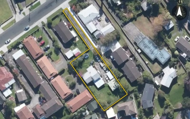 19 Roberts Road