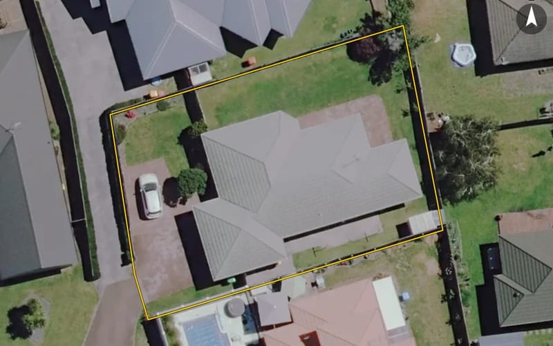 12 Greenough Place
