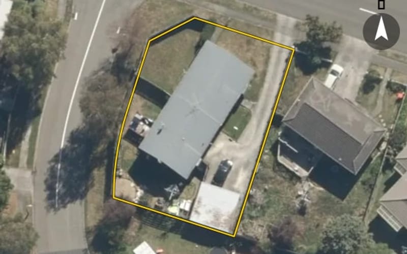1/12 Topaz Street