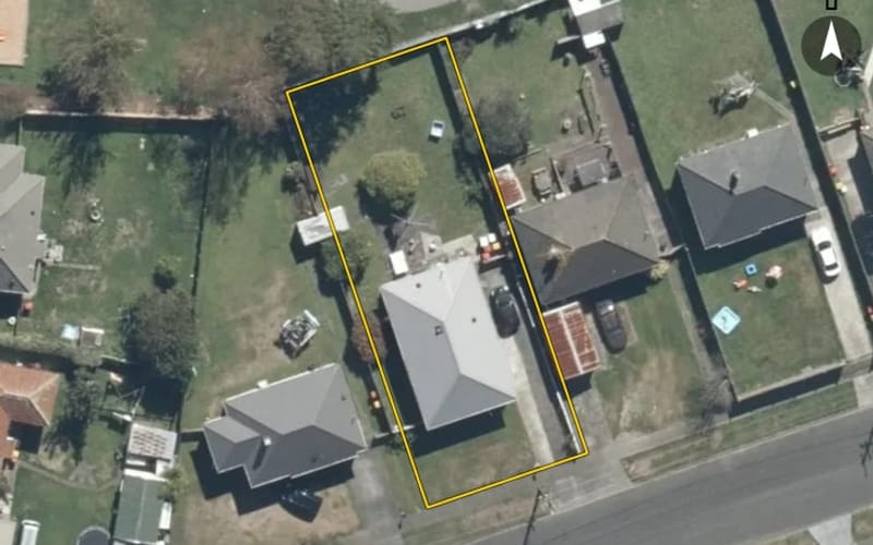 5 Farmer Crescent