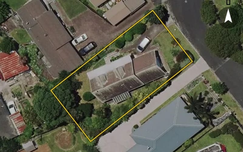 6 Monique Place