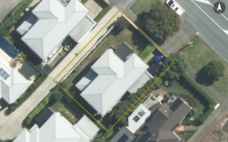 105A Coates Avenue