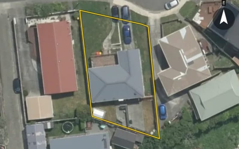 28 Lomita Road