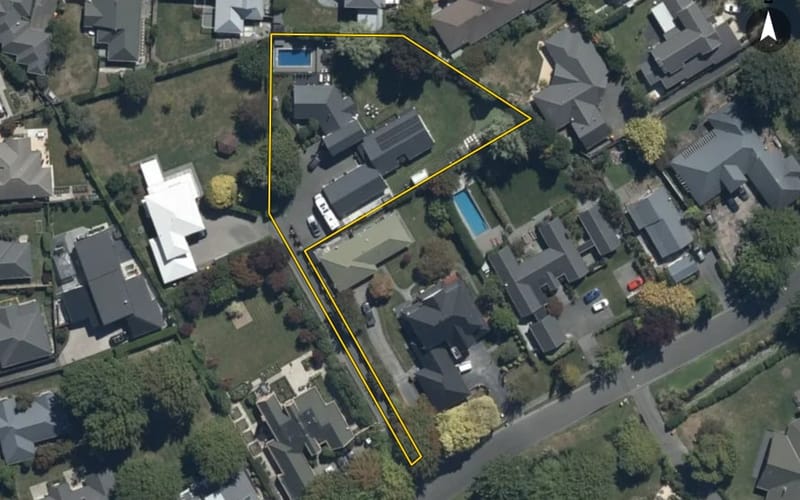 52 Regents Park Drive