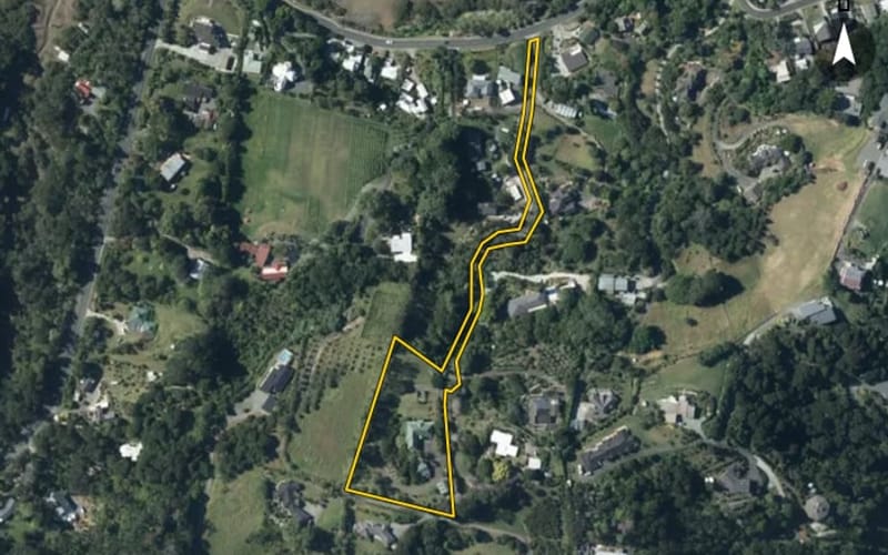 1228 Sandspit Road