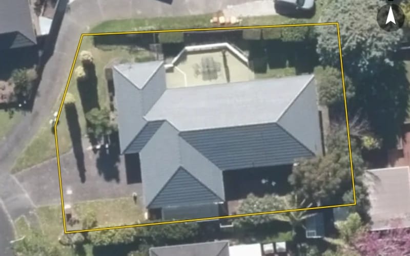 13 Carriage Close
