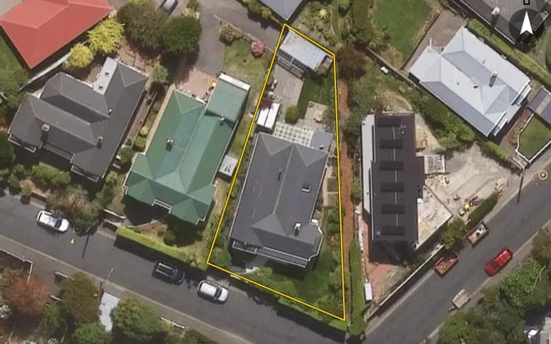 15 Kilgour Street
