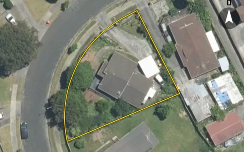 16 Greenstone Place