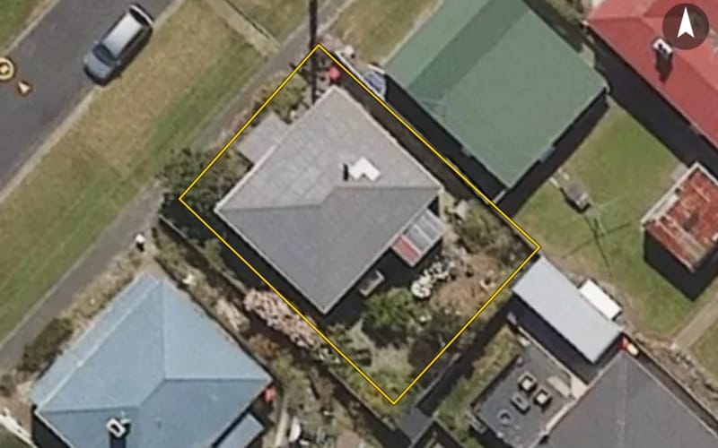 4 Constitution Street