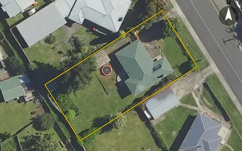 38 Thomas Crescent