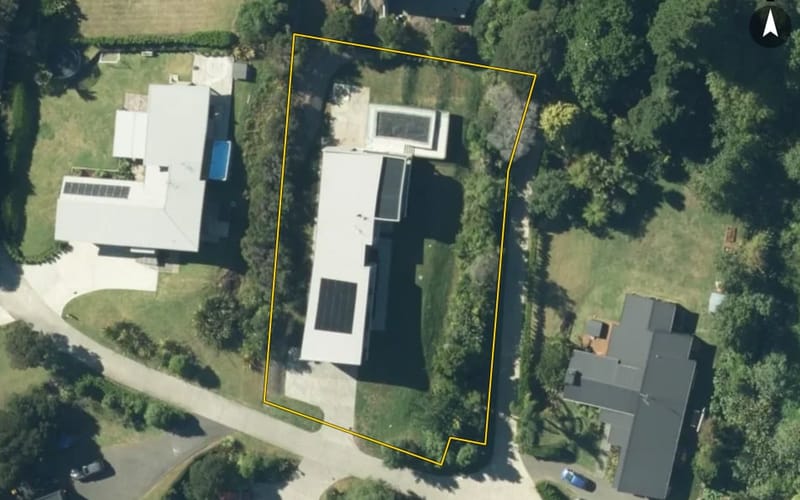 323E Huia Road