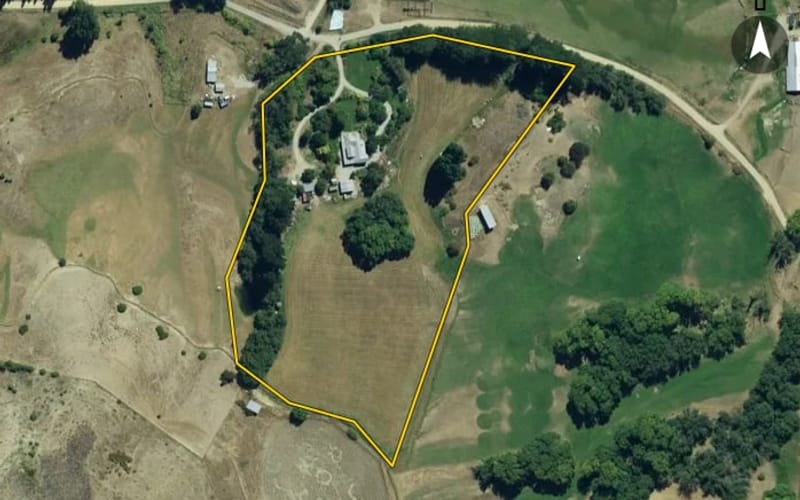 300 Hawksburn Road