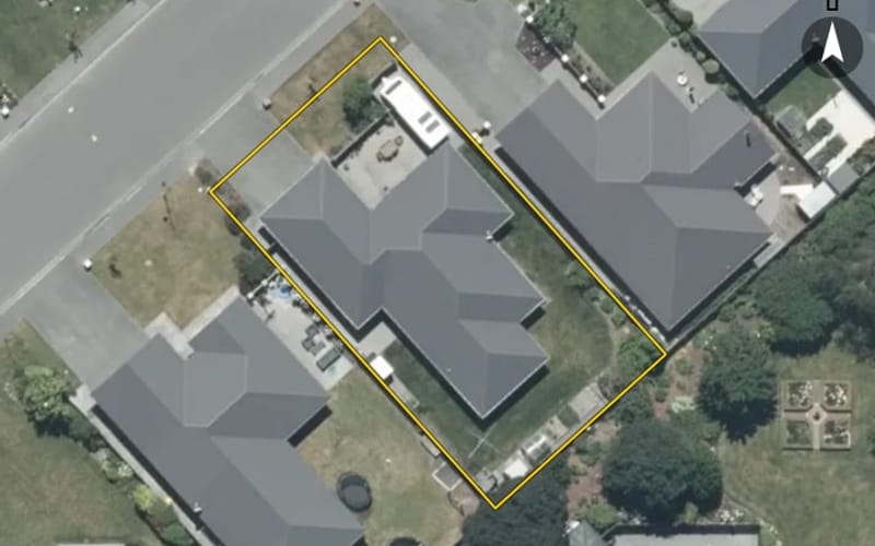 5 Charlesworth Drive