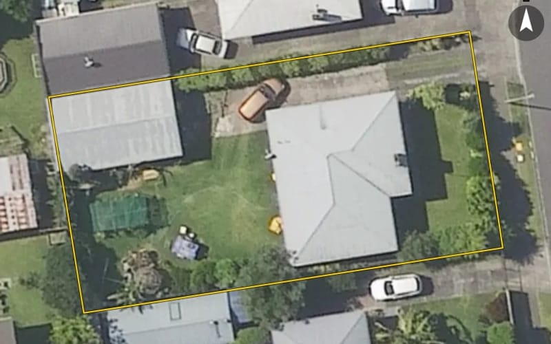 12 Bristol Avenue