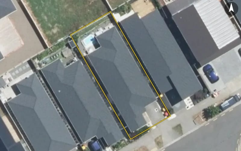 20 Waka Ama Road