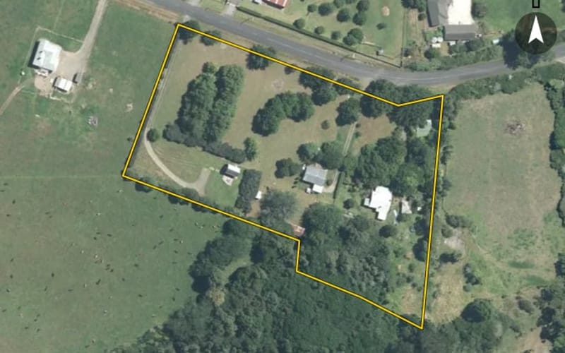101 Ponga Road