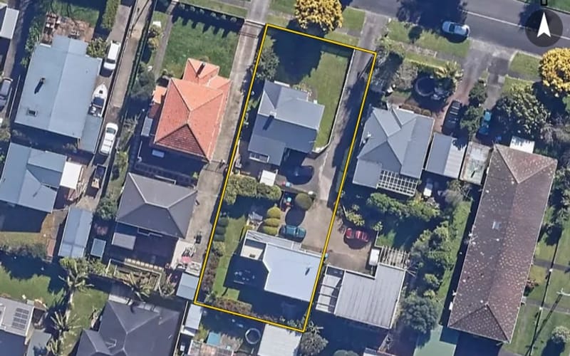 24 Foch Avenue