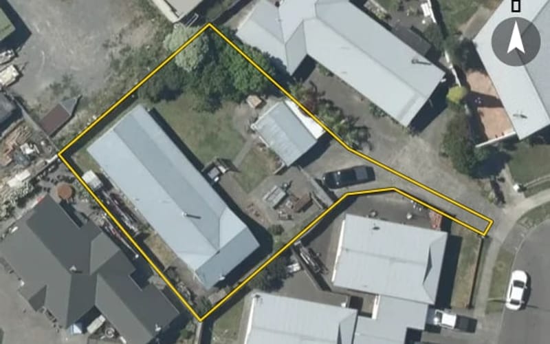 16 Townshend Crescent