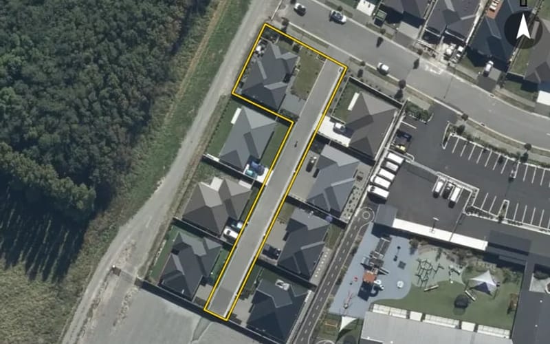 2 Packers Lane