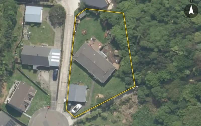 8 Appleton Place