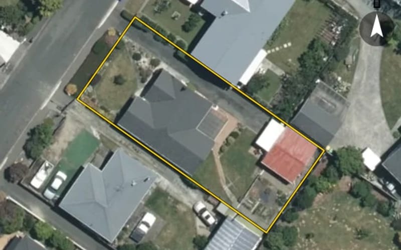 13 Reeves Street