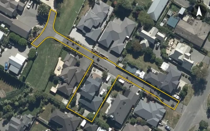 2 Leabridge Mews