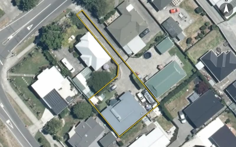 812A Park Road South