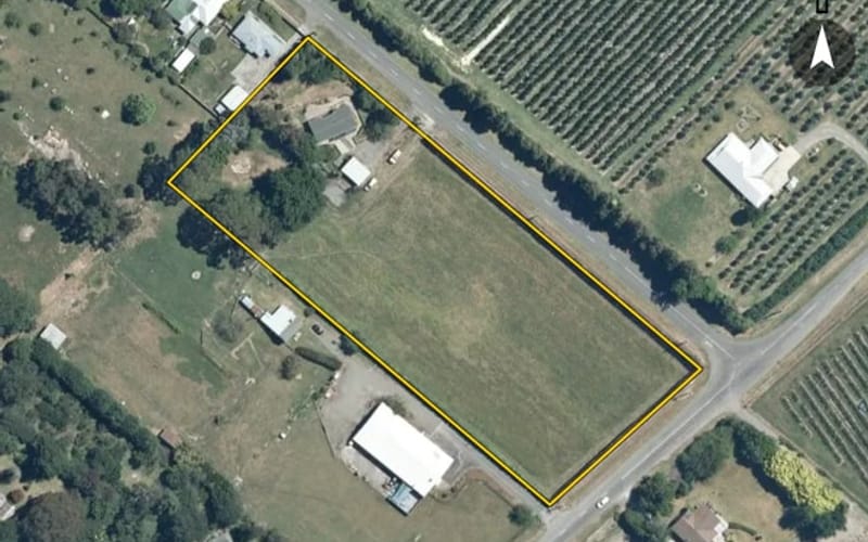 130 Tollemache Road East