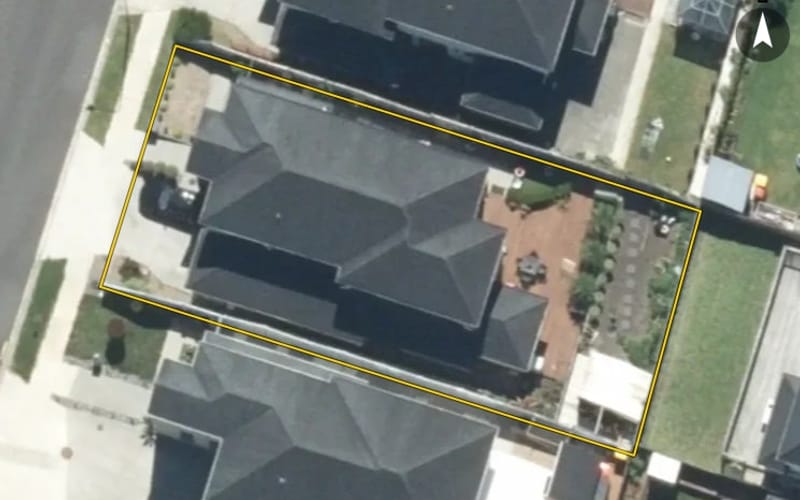 12 Veneta Close