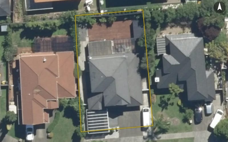 35 Carousel Crescent