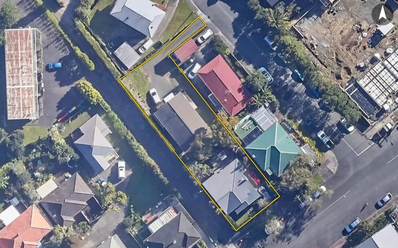 2B Don Croot Street