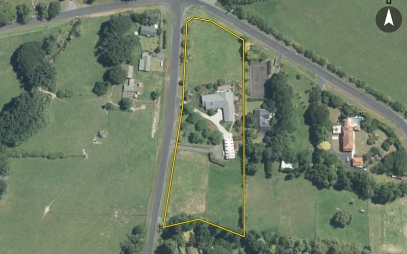 221 Ponga Road